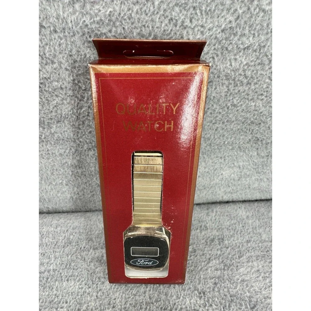 FORD Vintage 1970s Gold Tone Advertising Digital Quartz Wristwatch